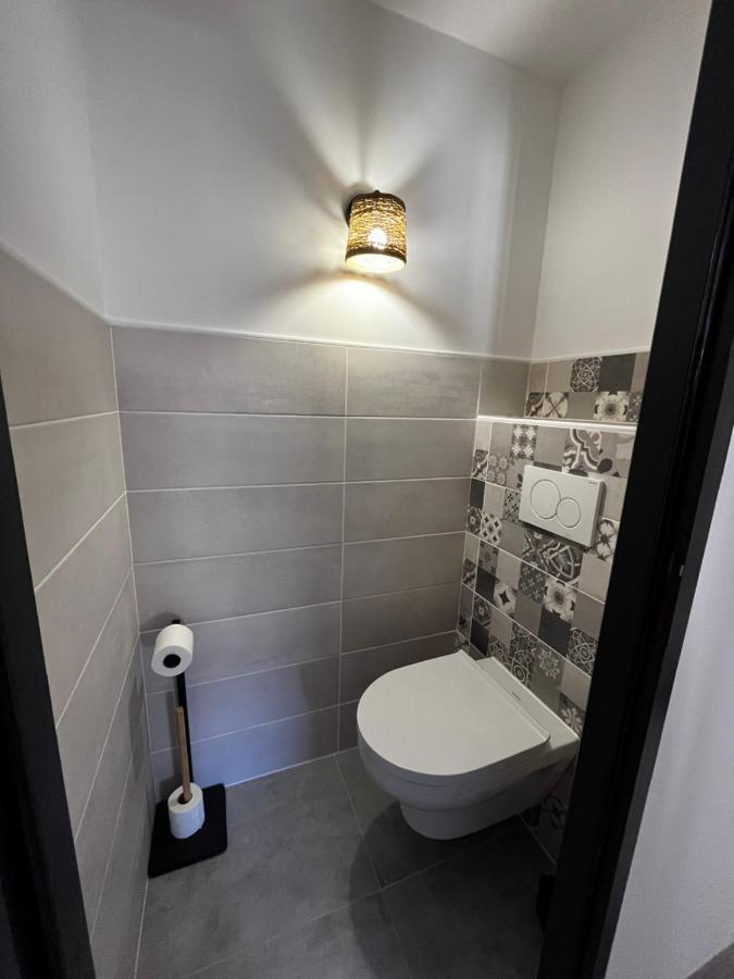 La Patafiole Appartement T2 Calme Elegant Pont-de-Barret Buitenkant foto